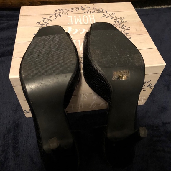 Mandee Faux Snakeskin Open-Toe Heels Size 6.5 - Picture 7 of 13